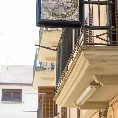 住宿加早餐酒店 Domus Castrum Villarum 卡斯特罗维拉里